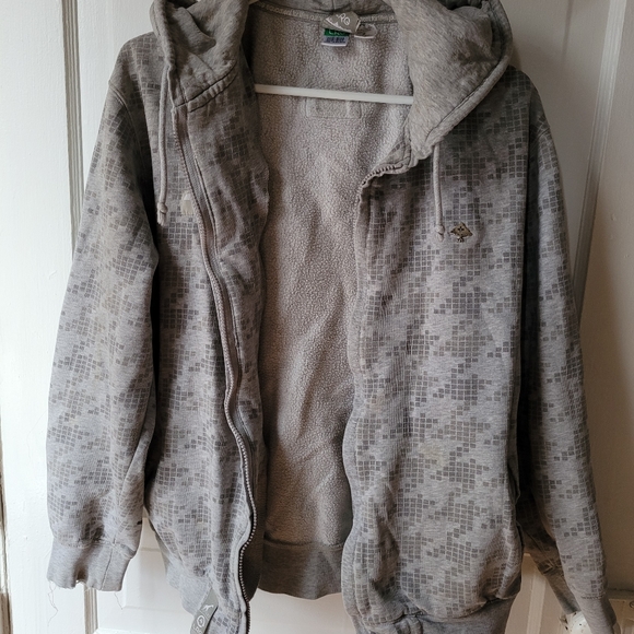 LRG Sweater - Picture 2 of 4